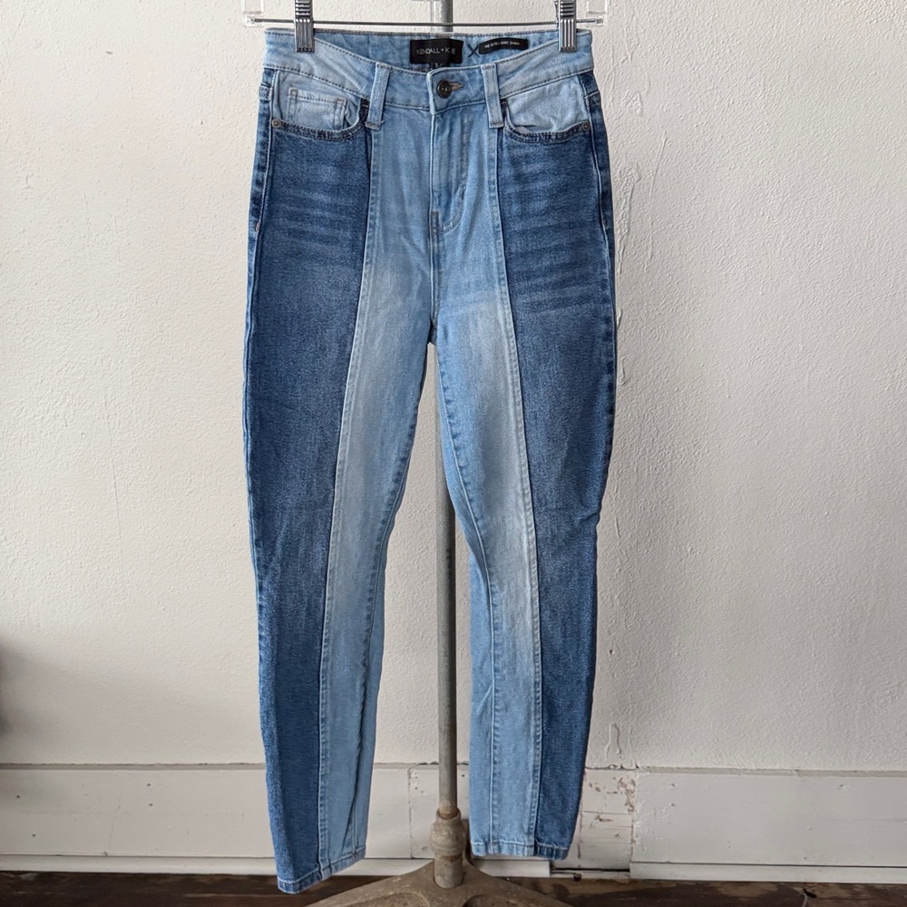 KENDALL + KYLIE Ultra Babe Skinny Jeans Size 3/26 - Picture 6 of 6
